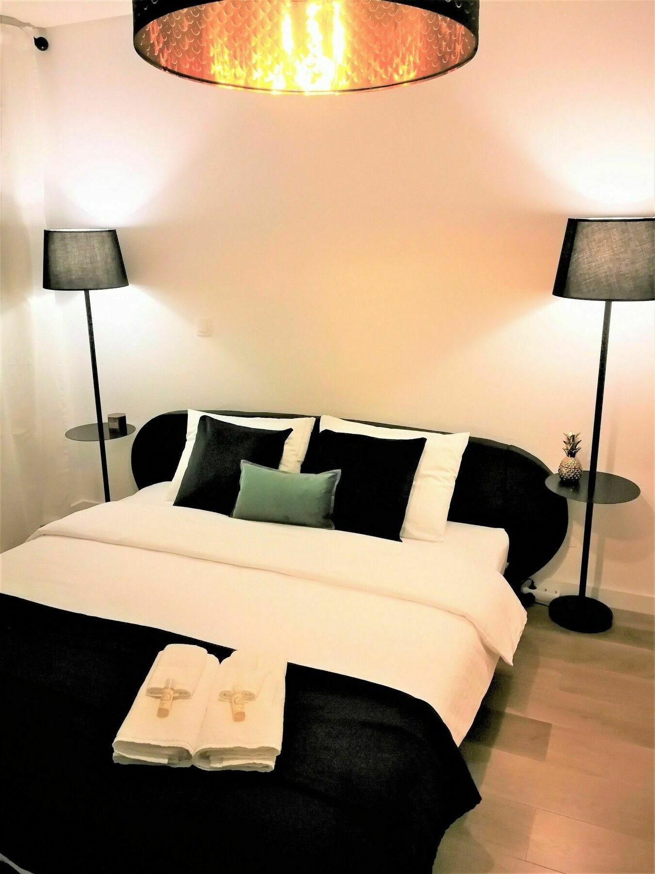 Industrial Lisbon Apartment (Adults Only) Экстерьер фото